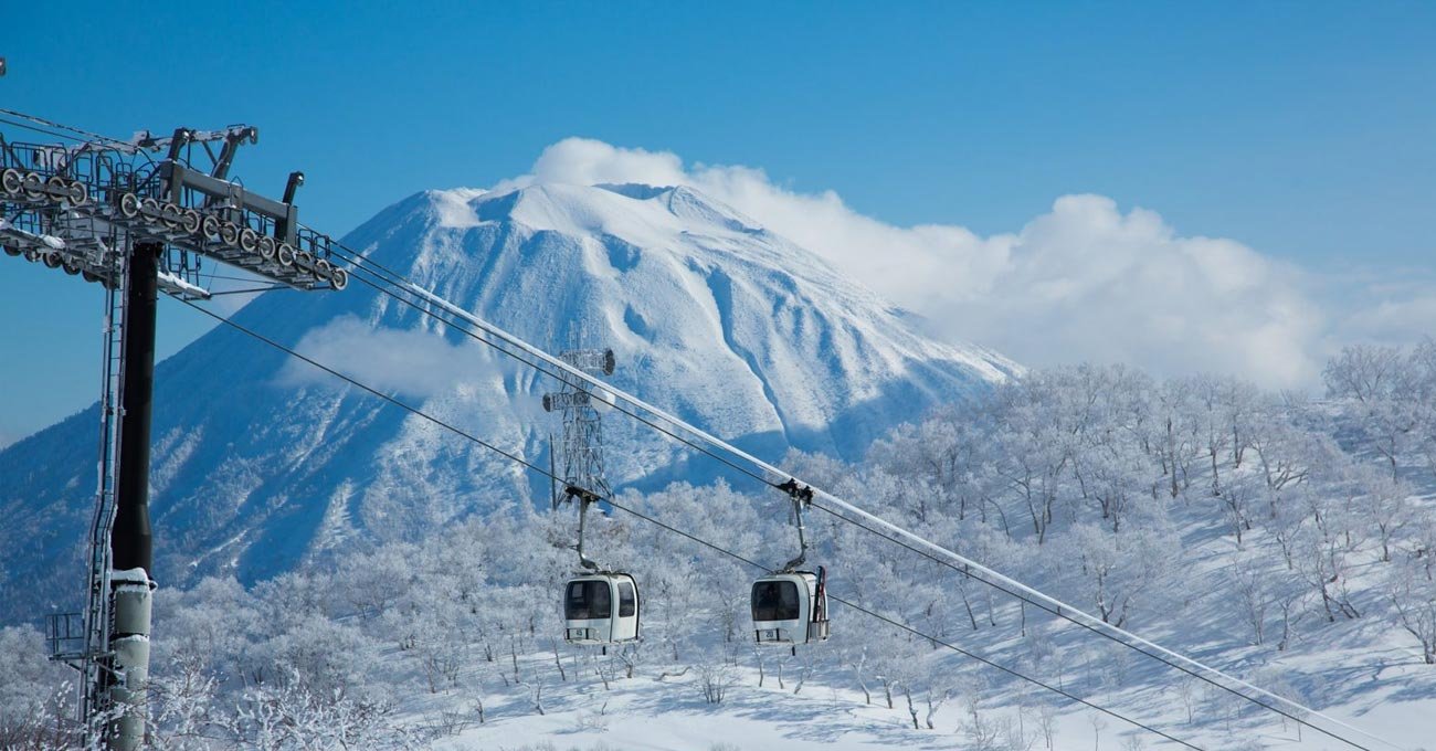 二世古春季滑雪場纜車